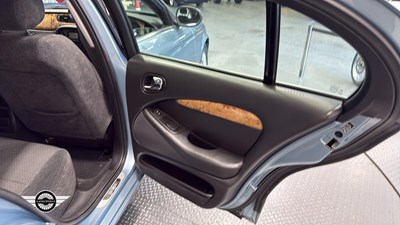Lot 445 - 2004 JAGUAR S-TYPE DIESEL