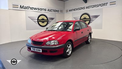 Lot 868 - 1999 TOYOTA AVENSIS SE