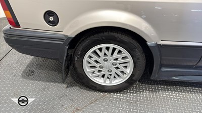 Lot 627 - 1990 FORD ESCORT XR3I CONV