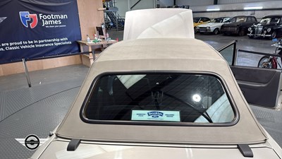 Lot 627 - 1990 FORD ESCORT XR3I CONV