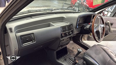 Lot 627 - 1990 FORD ESCORT XR3I CONV