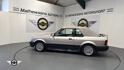 Lot 627 - 1990 FORD ESCORT XR3I CONV