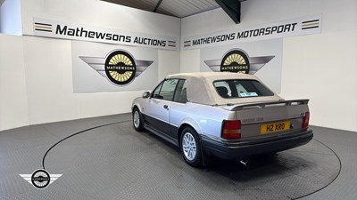 Lot 627 - 1990 FORD ESCORT XR3I CONV