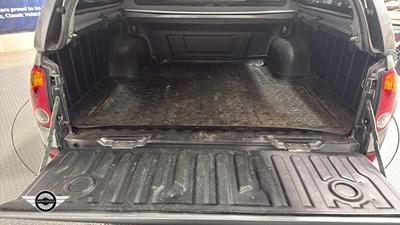 Lot 758 - 2014 MITSUBISHI L200 TROJAN DCB DI-D 4X4