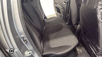 Lot 758 - 2014 MITSUBISHI L200 TROJAN DCB DI-D 4X4
