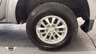 Lot 758 - 2014 MITSUBISHI L200 TROJAN DCB DI-D 4X4