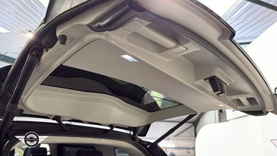 Lot 548 - 2016 LAND ROVER RANGE ROVER AUTOBIO L SDV8
