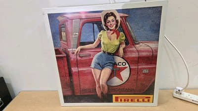 Lot 611 - TEXACO PIRELLI LIGHT UP SIGN 24" X 24"