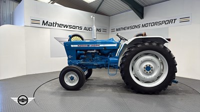 Lot 282 - 1975 FORD 5000 TRACTOR