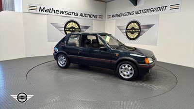 Lot 46 - 1990 PEUGEOT 205 GTI