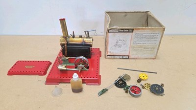 Lot 265 - MAMOD MODEL STEAM ENGINE S E 3