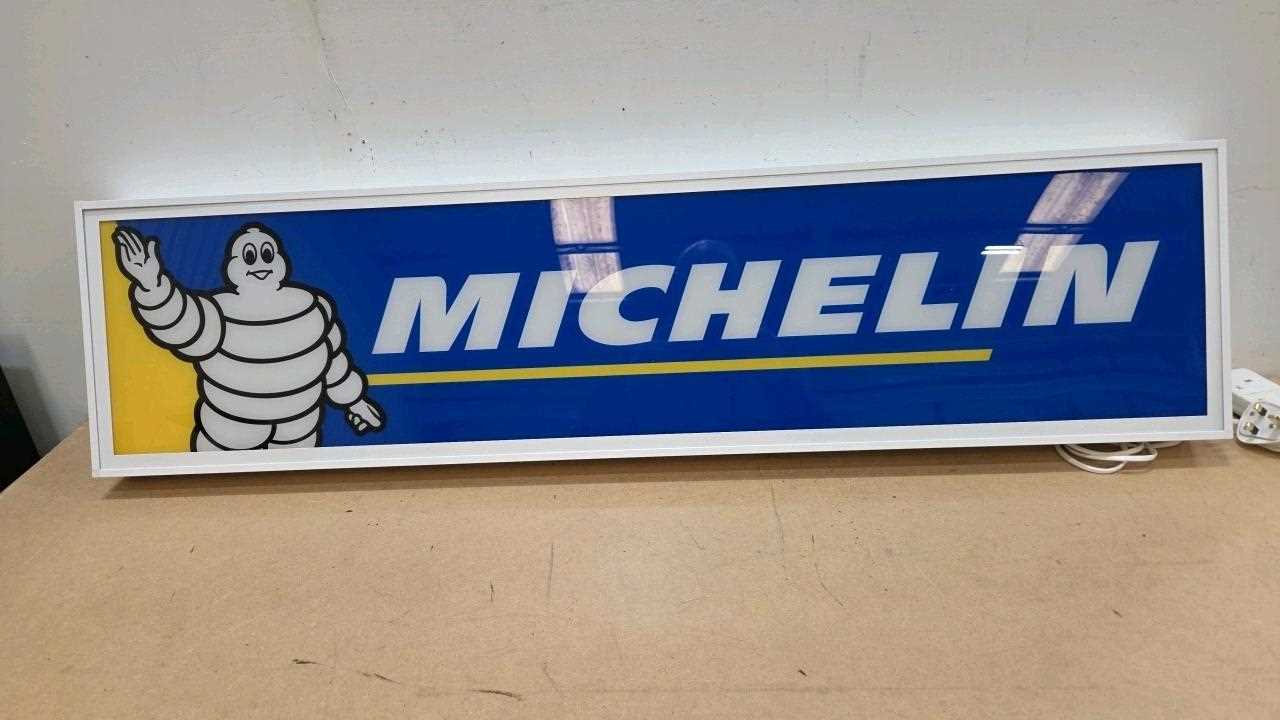 Lot 1 - MICHELIN ILLUMINATED SIGN 47" X 12"