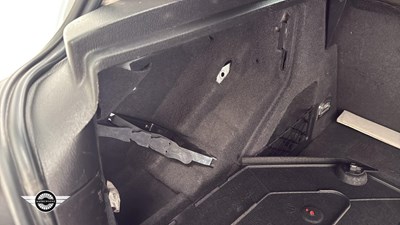 Lot 600 - 2003 VOLKSWAGEN GOLF R32