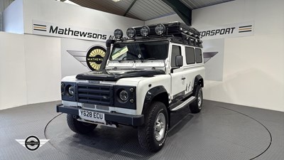 Lot 694 - 2001 LAND ROVER DEFENDER 110 TD5
