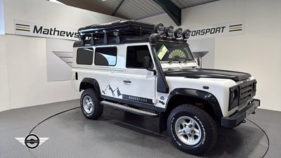 Lot 694 - 2001 LAND ROVER DEFENDER 110 TD5