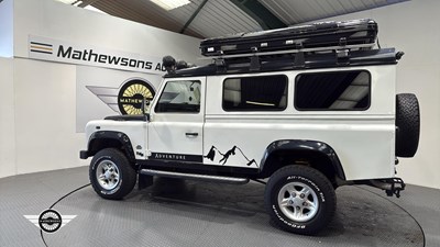 Lot 694 - 2001 LAND ROVER DEFENDER 110 TD5