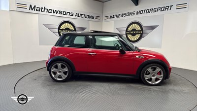 Lot 642 - 2005 MINI MINI COOPER S AUTO
