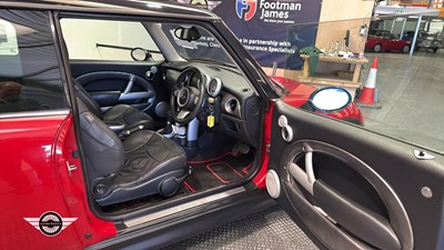 Lot 642 - 2005 MINI MINI COOPER S AUTO