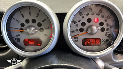 Lot 642 - 2005 MINI MINI COOPER S AUTO