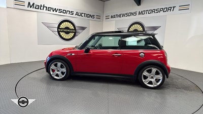 Lot 642 - 2005 MINI MINI COOPER S AUTO