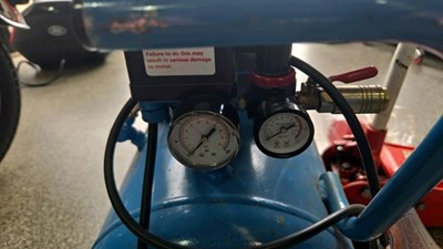 Lot 621 - SELECTION OF GARAGE EQUIPMENT
