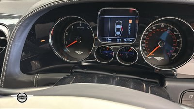 Lot 674 - 2004 BENTLEY CONTINENTAL GT AUTO