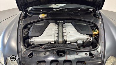 Lot 674 - 2004 BENTLEY CONTINENTAL GT AUTO