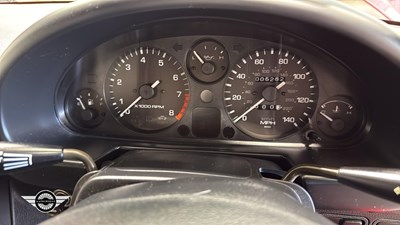 Lot 97 - 1998 MAZDA MX-5