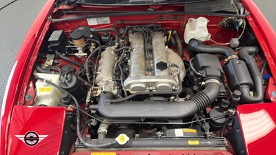Lot 97 - 1998 MAZDA MX-5