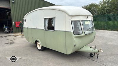 Lot 225 - 1960 CHELTENHAM SABLE CARAVAN
