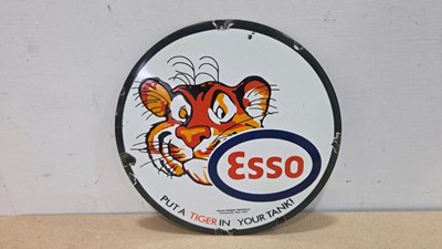 Lot 311 - ESSO PUT A TIGER IN YOUR TANK REPRO ENAMEL SIGN 12" DIA