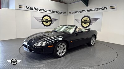 Lot 442 - 1999 JAGUAR XK8 CONVERTIBLE AUTO