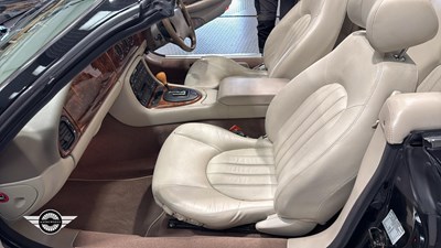Lot 442 - 1999 JAGUAR XK8 CONVERTIBLE AUTO