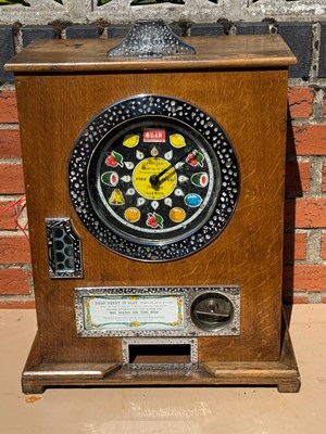 Lot 133 - DROP THE PENNY SLOT MACHINE 26"X20"