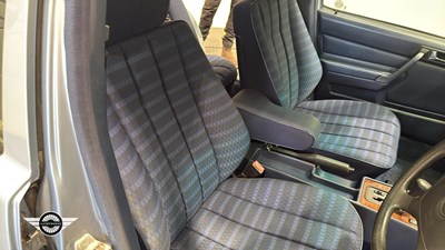 Lot 808 - 1993 MERCEDES 190E AUTO