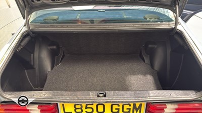 Lot 808 - 1993 MERCEDES 190E AUTO