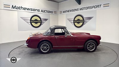 Lot 793 - 1974 MG MIDGET