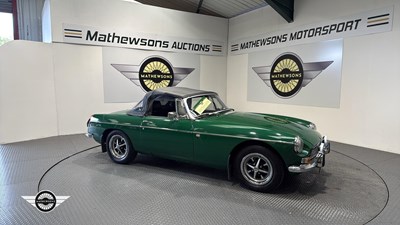 Lot 112 - 1977 MGB ROADSTER