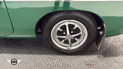 Lot 112 - 1977 MGB ROADSTER