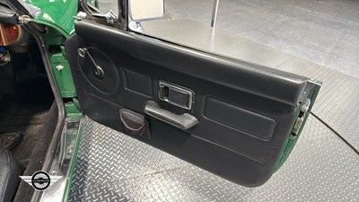 Lot 112 - 1977 MGB ROADSTER