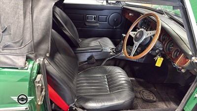 Lot 112 - 1977 MGB ROADSTER