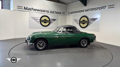 Lot 112 - 1977 MGB ROADSTER