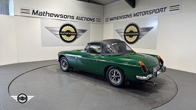 Lot 112 - 1977 MGB ROADSTER