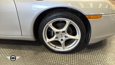 Lot 633 - 2001 PORSCHE BOXSTER