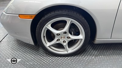 Lot 633 - 2001 PORSCHE BOXSTER