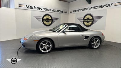 Lot 633 - 2001 PORSCHE BOXSTER