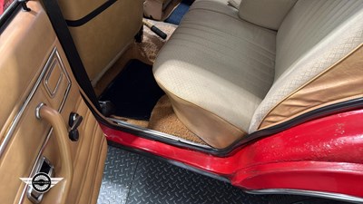 Lot 564 - 1976 FORD GRANADA 2LT PINTO AUTOMATIC