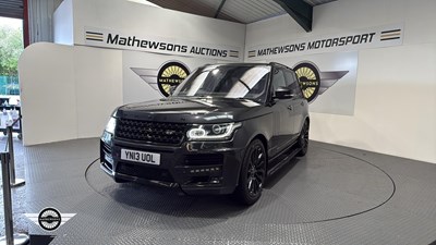 Lot 329 - 2013 LAND ROVER RANGE ROVER VOGUE SE SDV8 4.4
