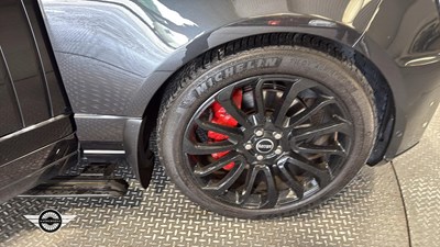 Lot 329 - 2013 LAND ROVER RANGE ROVER VOGUE SE SDV8 4.4