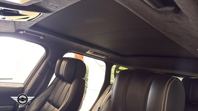 Lot 329 - 2013 LAND ROVER RANGE ROVER VOGUE SE SDV8 4.4